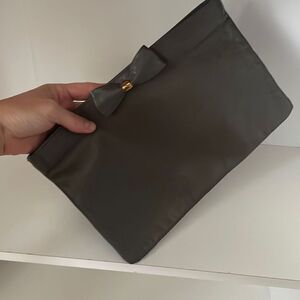 Antonia Designs Vintage 80s Grey Leather Zip Top Bow Accent Clutch